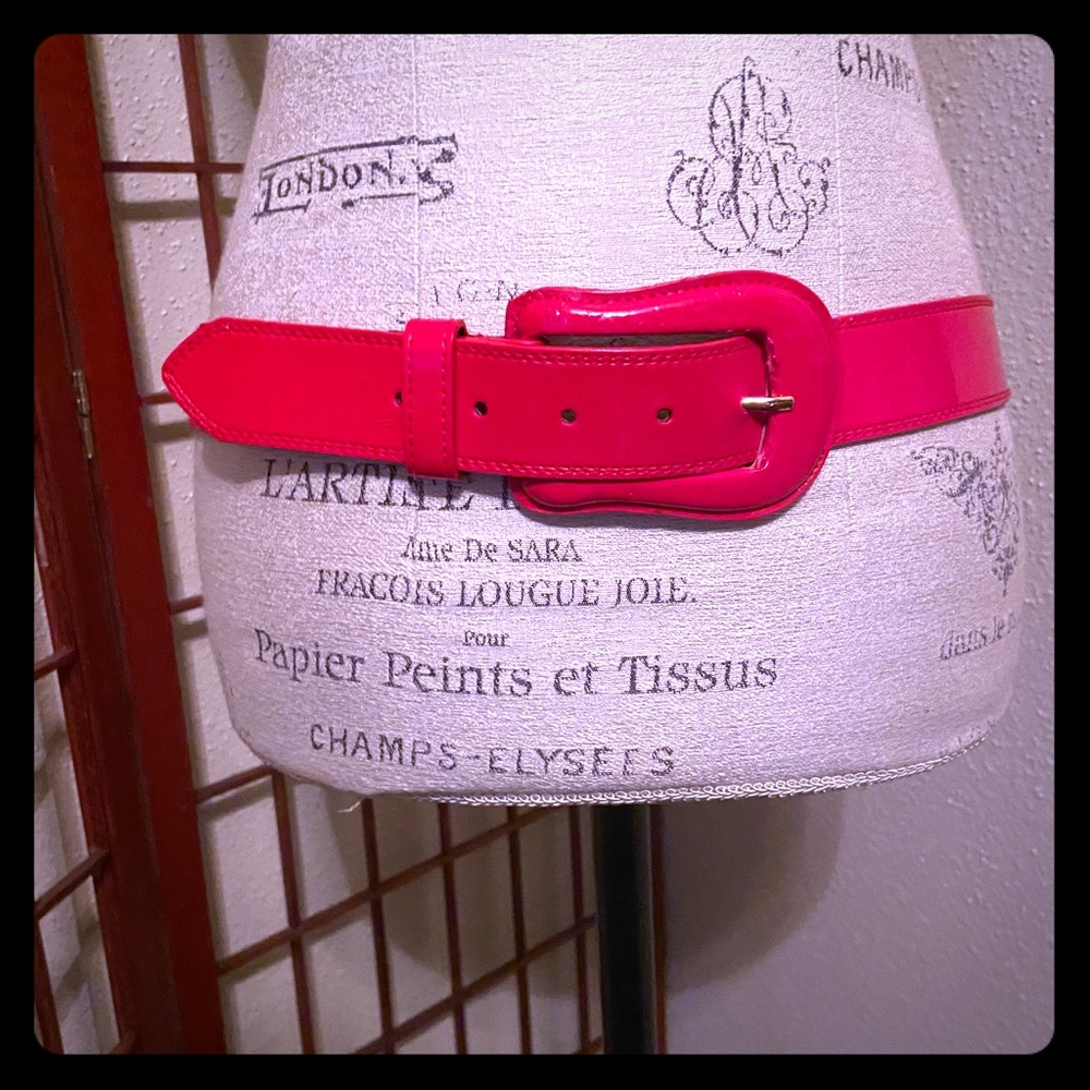 Ladies belt